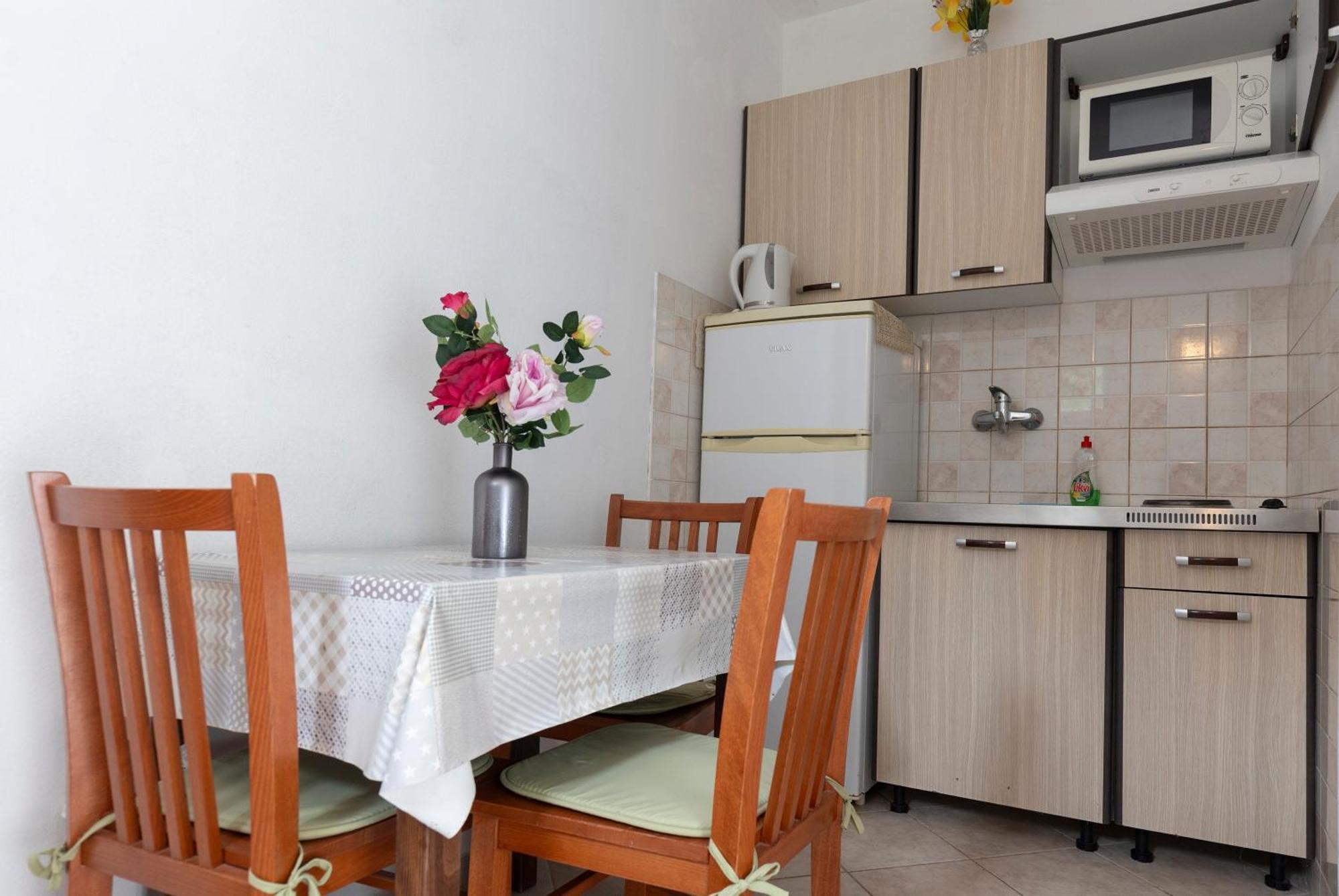 Apartments By The Sea Zuronja, Peljesac - 10137 Brijesta Extérieur photo