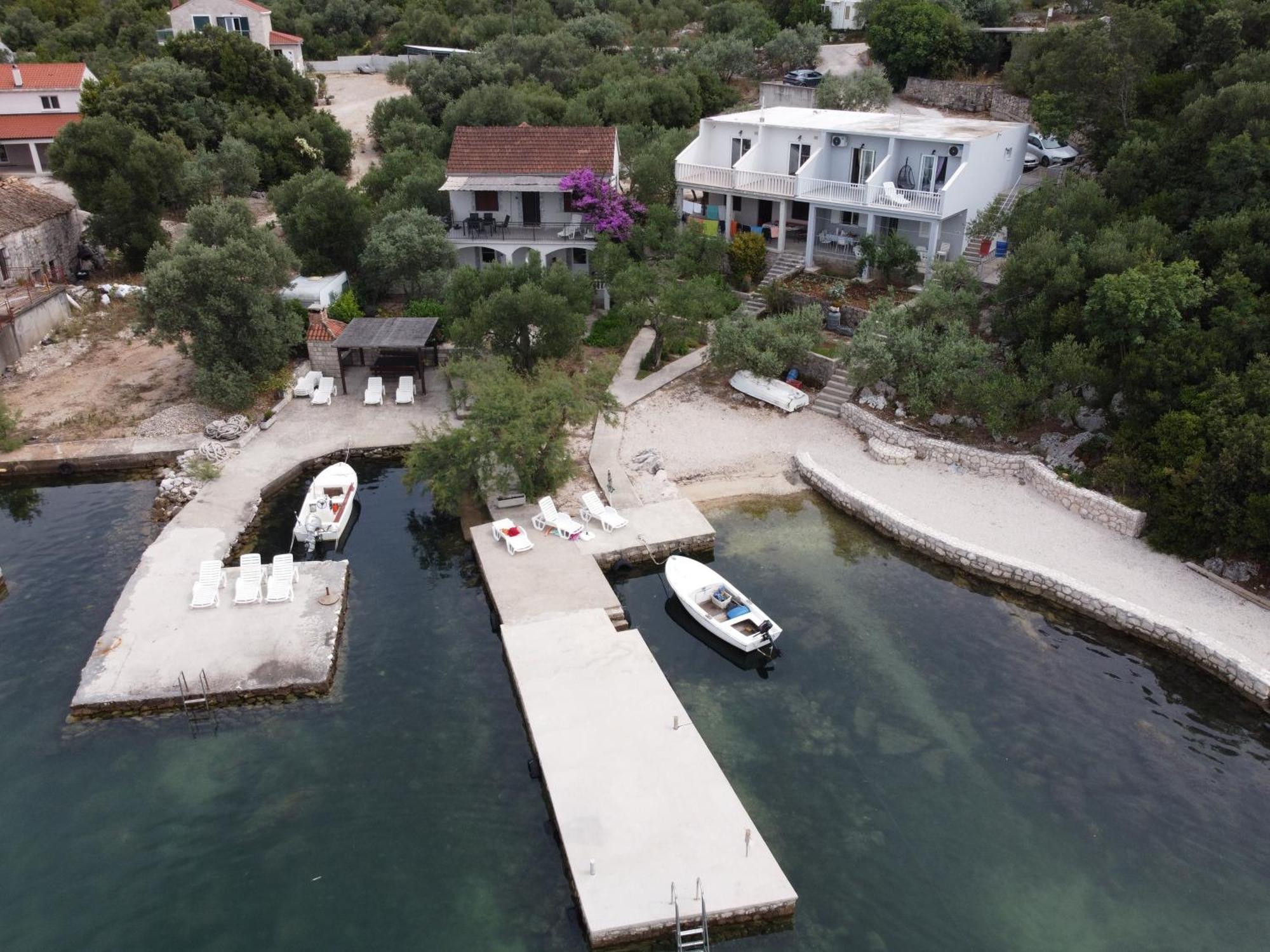 Apartments By The Sea Zuronja, Peljesac - 10137 Brijesta Extérieur photo
